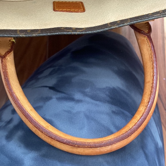 👜Louis Vuitton Sac Plat Tote VI1013👜 - Picture 14 of 16